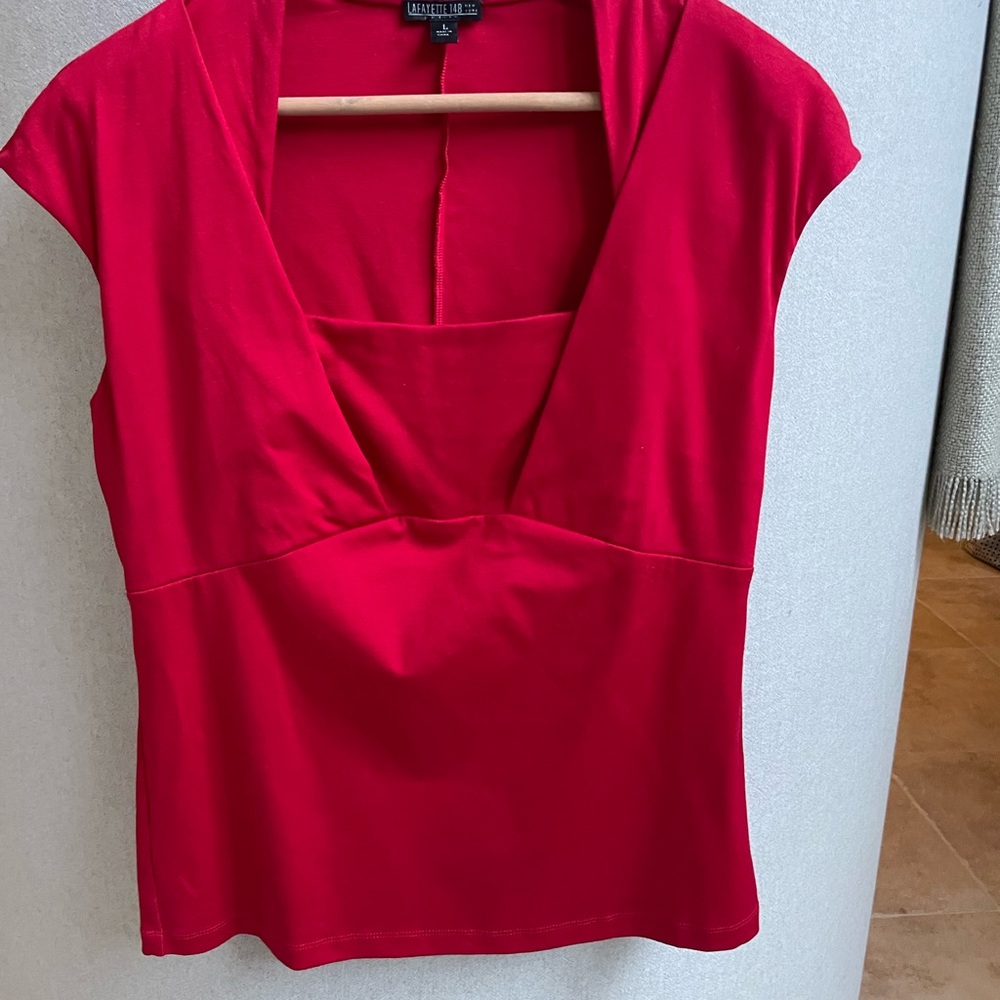 Lafayette 148 New York V-Neck Cap Sleeve Blouse in Red
